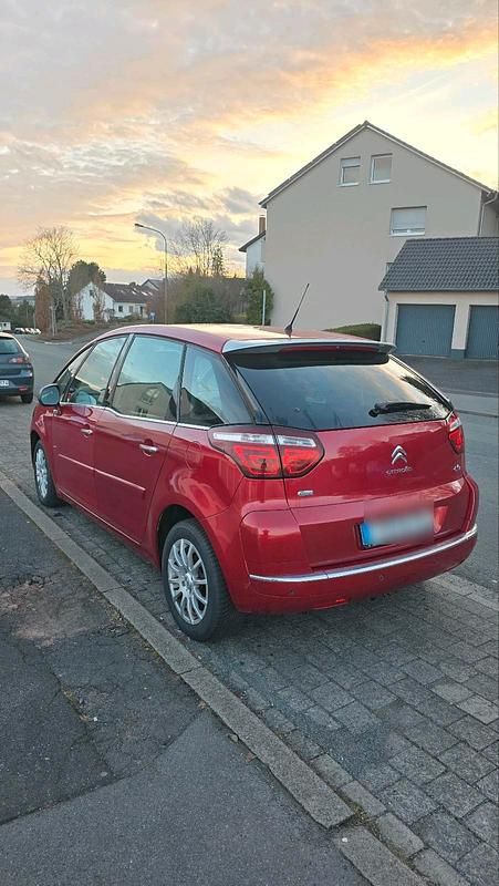 Gebraucht Citroën C4 Picasso 112 PS (82 kW) 2011 Rot Van / Kleinbus