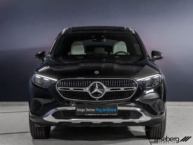 Gebraucht Mercedes GLC300e 313 PS (230 kW) 2024 SUV