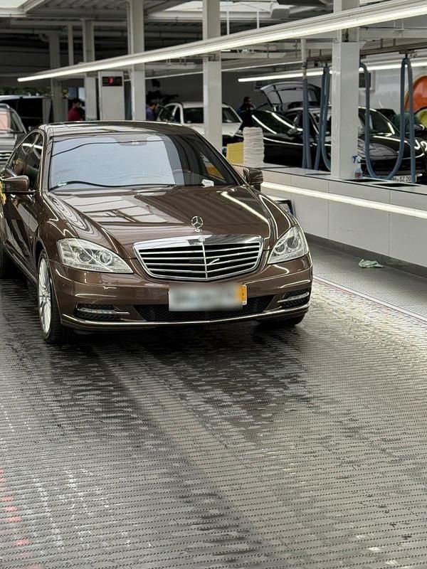 Gebraucht Mercedes S500 540 PS (397 kW) 2010 Braun Limousine