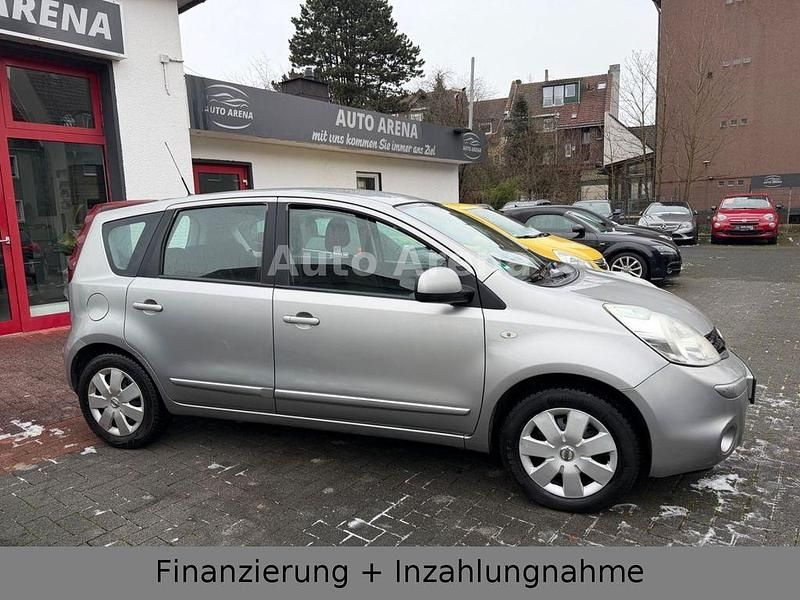 Gebraucht Nissan Note Acenta 88 PS (64 kW) 2010 Silber Kleinwagen