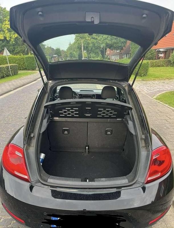 Gebraucht VW Beetle Design 105 PS (77 kW) 2014 Schwarz Kleinwagen
