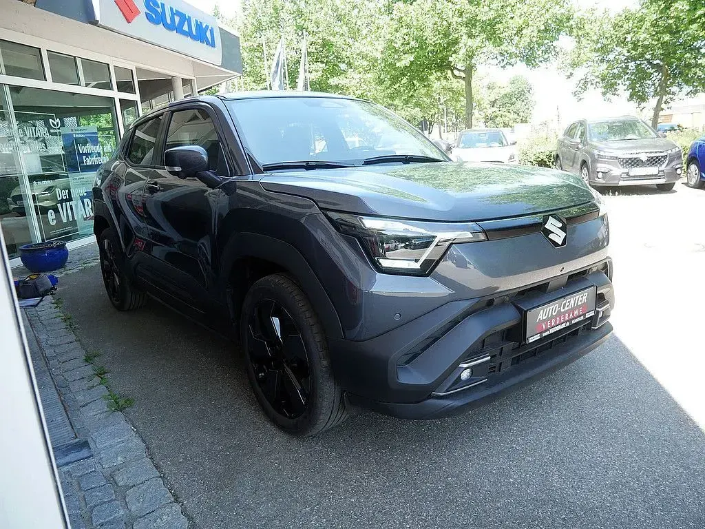 Neu Suzuki e-Vitara Comfort+ 135 kW (184 PS) 2026 Grau SUV