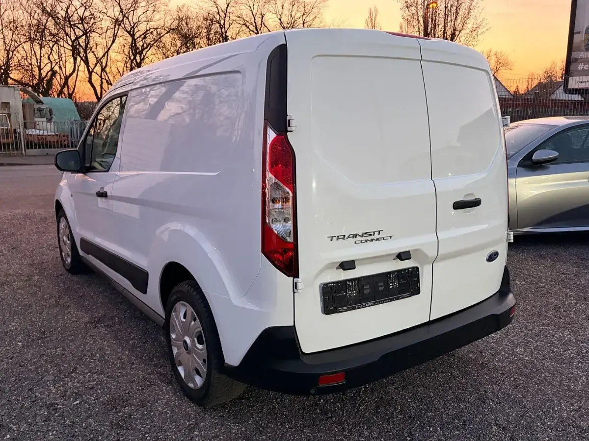 Second-hand Ford Transit Connect 101 CP (74 kW) 2020 Alb Monovolum