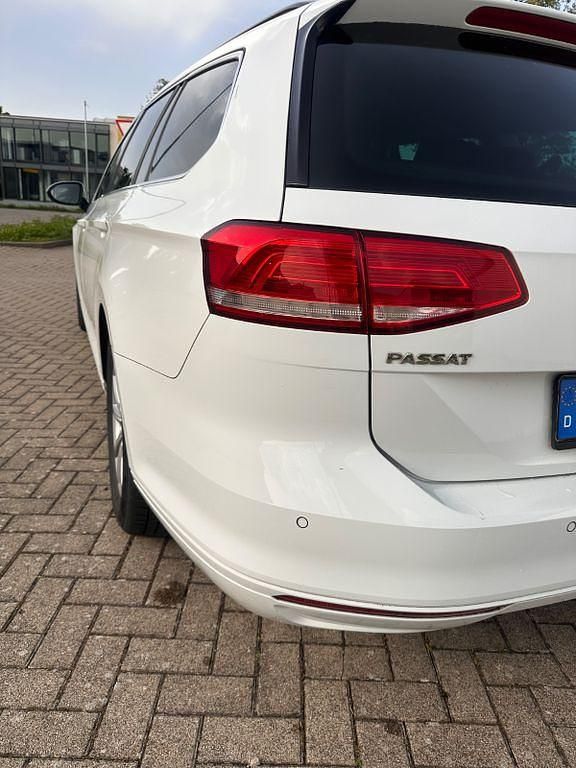 Gebraucht VW Passat 150 PS (110 kW) 2016 Schwarz Kombi