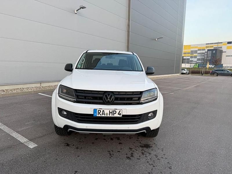 Gebraucht VW Amarok Dark Label 179 PS (131 kW) 2014 Weiß Pickup