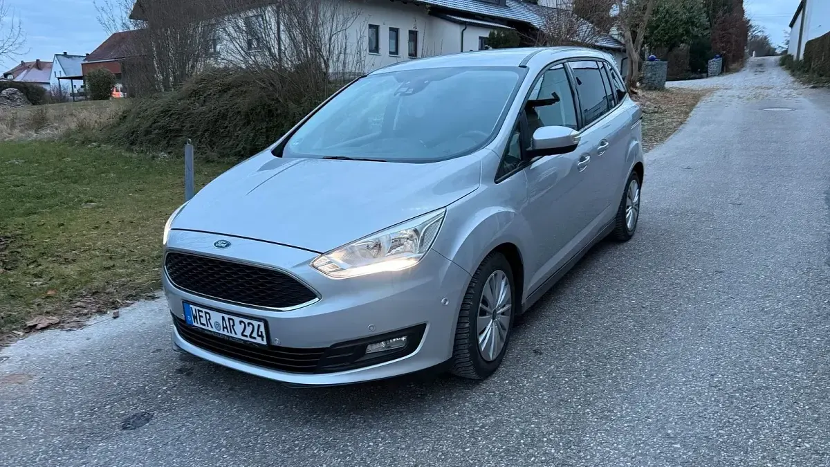 Gebraucht Ford C-MAX 125 PS (91 kW) 2018 Silber Van / Kleinbus
