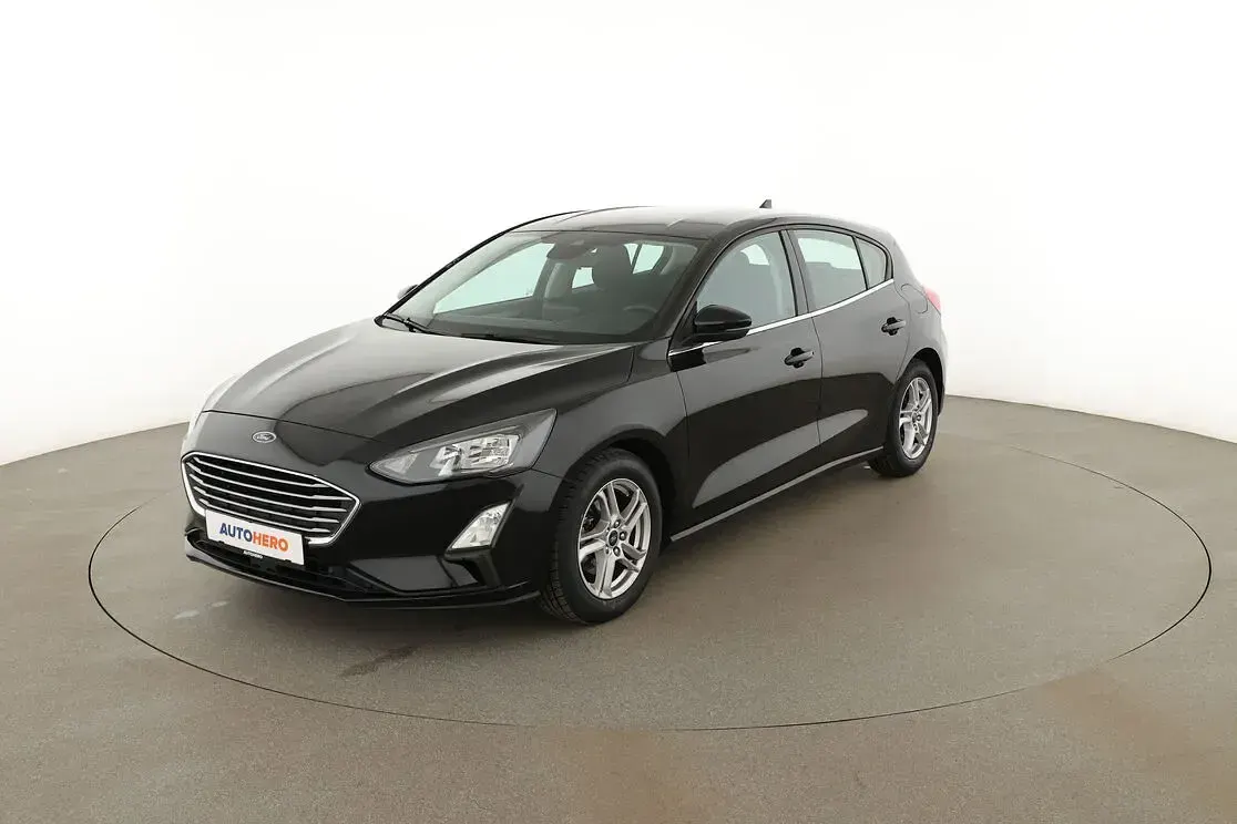 Gebraucht Ford Focus Cool & Connect 101 PS (74 kW) 2019 Limousine