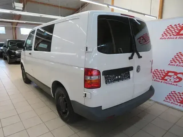 Używany VW T5 86 KM (63 kW) 2005 Szary Van