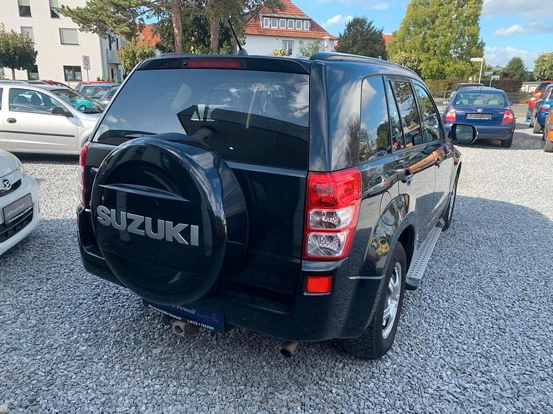 Gebraucht Suzuki Grand Vitara 130 PS (95 kW) 2009 Schwarz SUV