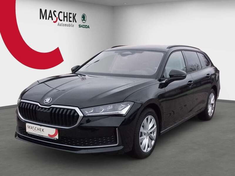 Gebraucht Skoda Superb Selection 150 PS (110 kW) 2024 Onyx schwarz metallic Kombi