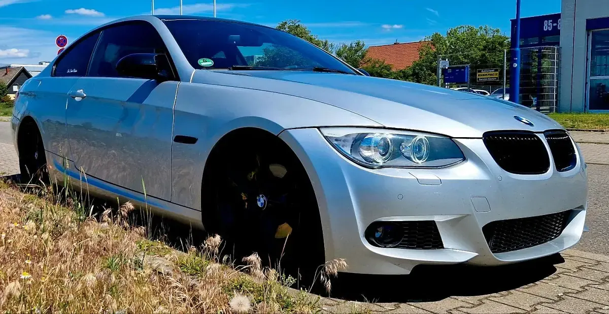 Gebraucht BMW 330 Performance 360 PS (264 kW) 2011 Coupé