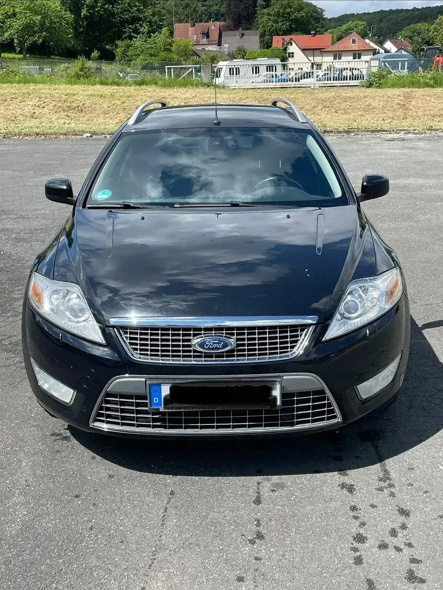 Gebraucht Ford Mondeo Titanium 140 PS (102 kW) 2009 Schwarz Limousine
