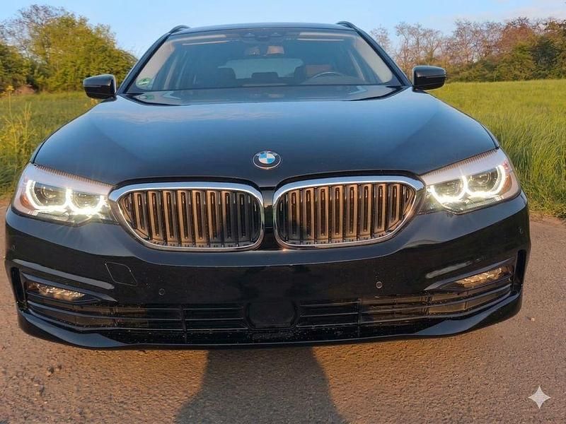 Gebraucht BMW 525 Sport Line 231 PS (169 kW) 2018 Schwarz Kombi