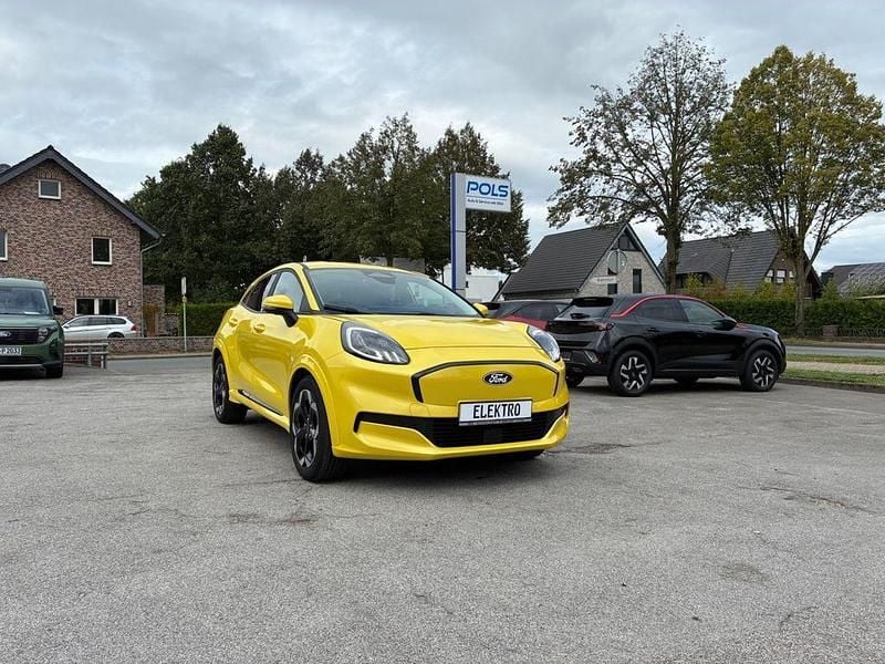 Gelb Neu 2025 Ford Puma Gen-E Premium SUV | 33.690 € (Fairer Preis) - Bild 1/4