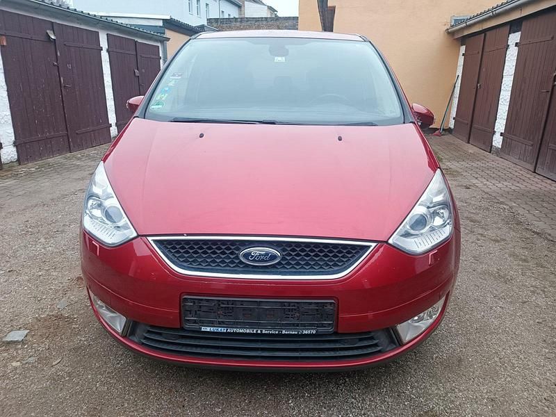 Gebraucht Ford Galaxy Ghia 131 PS (96 kW) 2007 Rot Van / Kleinbus