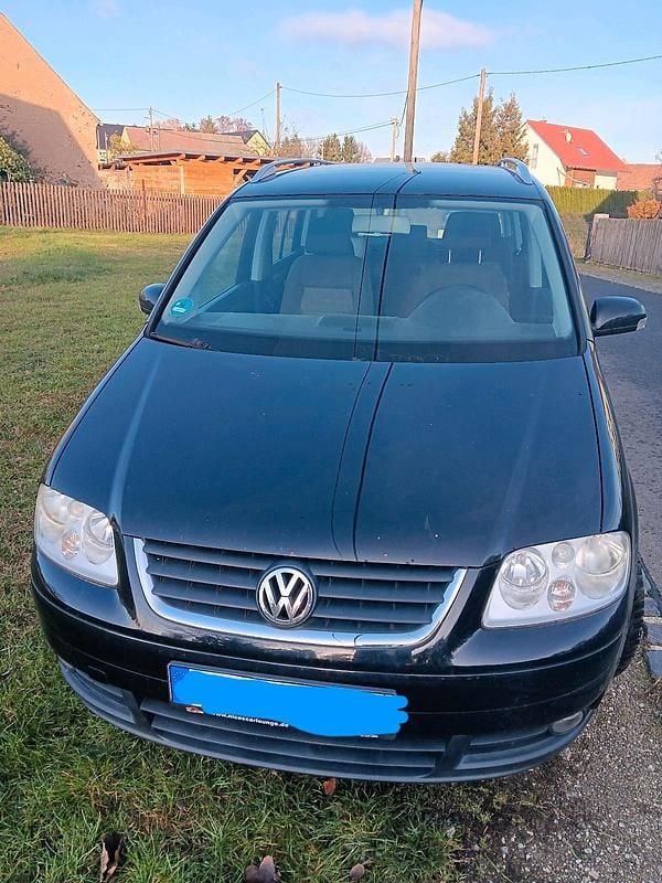 Schwarz Gebraucht 2006 VW Touran Van / Kleinbus | 2.500 € - Bild 1/4