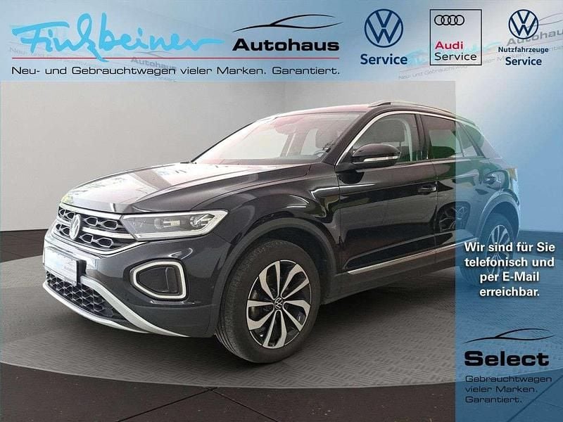 Deep black perleffekt (schwarz), perleffekt Gebraucht 2023 VW T-Roc Style SUV | 25.490 € (Guter Preis) - Bild 1/4