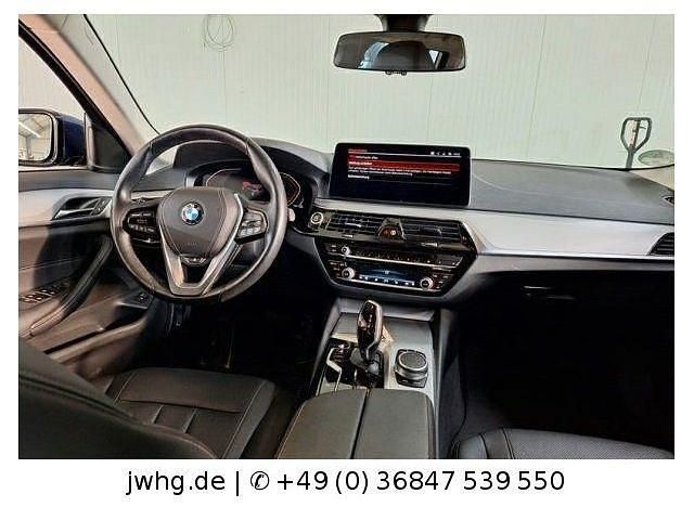 Gebraucht BMW 520 Shadowline 190 PS (139 kW) 2020 Blau Kombi