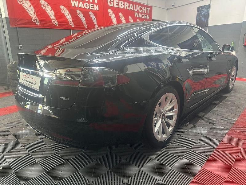 Gebraucht Tesla Model S Performance 158 kW (215 PS) 2018 Schwarz Kleinwagen