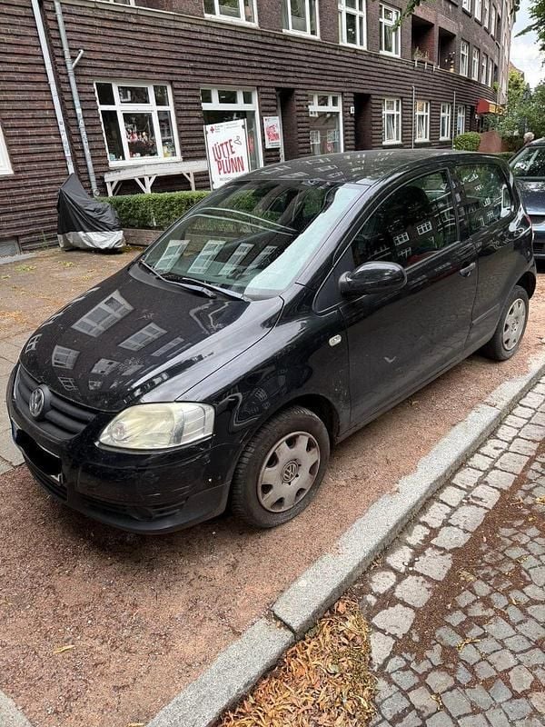 Schwarz Gebraucht 2005 VW Fox Kleinwagen | 500 € (Superpreis) - Bild 1/1