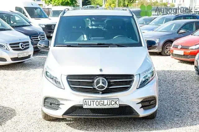 Gebraucht Mercedes V250 AMG 190 PS (139 kW) 2017 Brillantsilber metallic (metallic) Van / Kleinbus