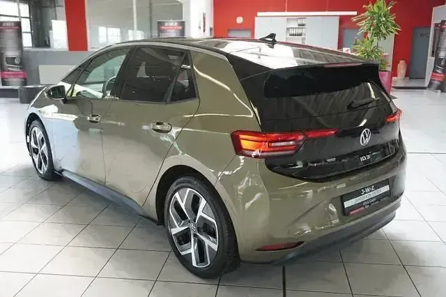 Gebraucht VW ID.3 Pro 150 kW (204 PS) 2025 Grün Kleinwagen