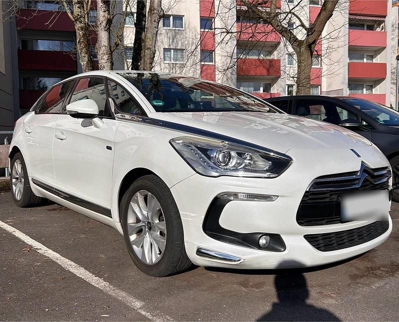 Gebraucht Citroën DS5 165 PS (121 kW) 2014 Weiß Kleinwagen