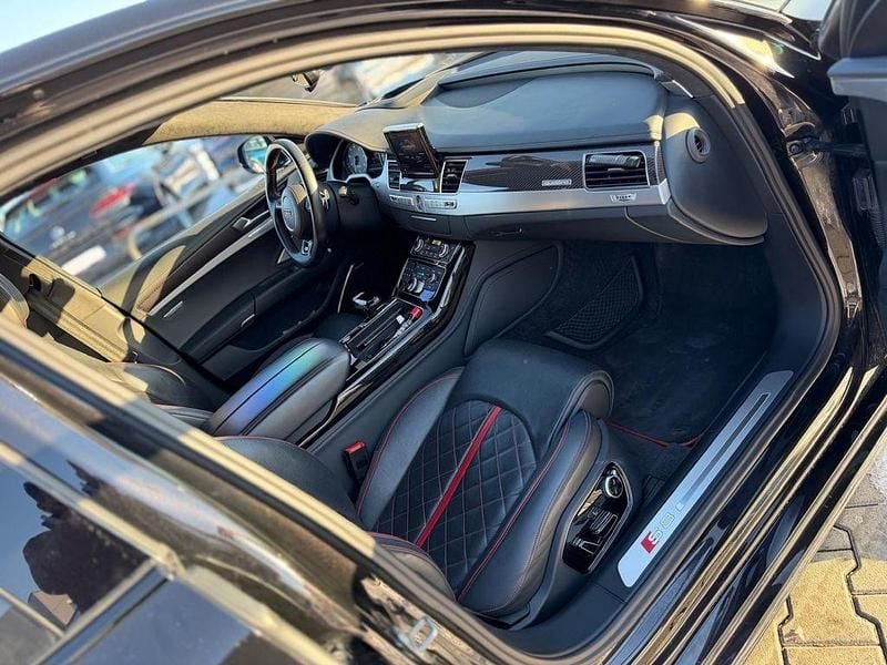 Gebraucht Audi S8 plus Sport 605 PS (444 kW) 2016 Schwarz Limousine