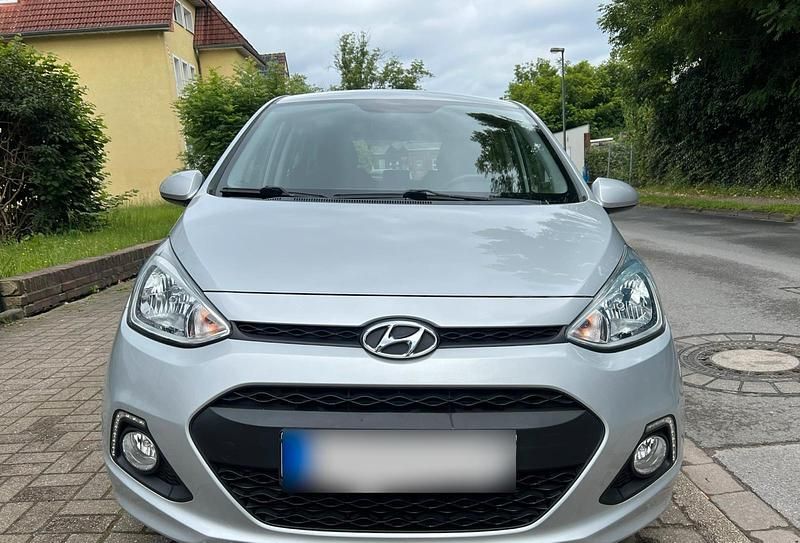 Gebraucht Hyundai i10 67 PS (49 kW) 2014 Kleinwagen