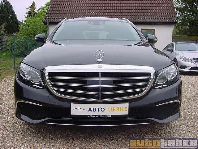 Usata Mercedes E350 258 CV (189 kW) 2017 Nero Berlina