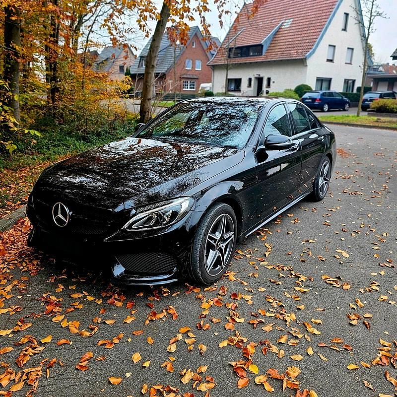 Schwarz Gebraucht 2015 Mercedes C220 AMG line Limousine | 23.500 € - Bild 1/4