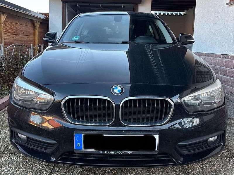 Gebraucht BMW 116 109 PS (80 kW) 2015 Schwarz Kleinwagen