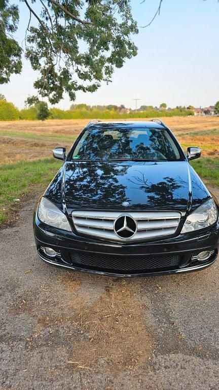 Schwarz Gebraucht 2008 Mercedes C220 Avantgarde Limousine | 4.599 € (Fairer Preis) - Bild 1/4