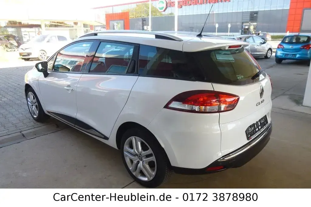 Gebraucht Renault Clio IV LIMITED 73 PS (53 kW) 2018 Weiß Limousine