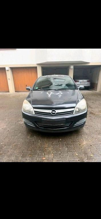 Gebraucht Opel Astra GTC 105 PS (77 kW) 2006 Schwarz Limousine