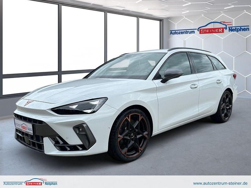 Weiß Neu 2025 Cupra Leon VZ Limousine | 42.490 € (Guter Preis) - Bild 1/4