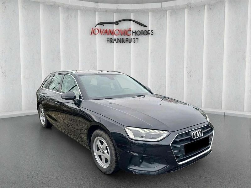 Gebraucht Audi A4 Basis 136 PS (100 kW) 2020 Schwarz Kombi