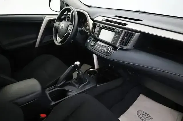 Gebraucht Toyota RAV4 Edition 150 PS (110 kW) 2016 Braun SUV
