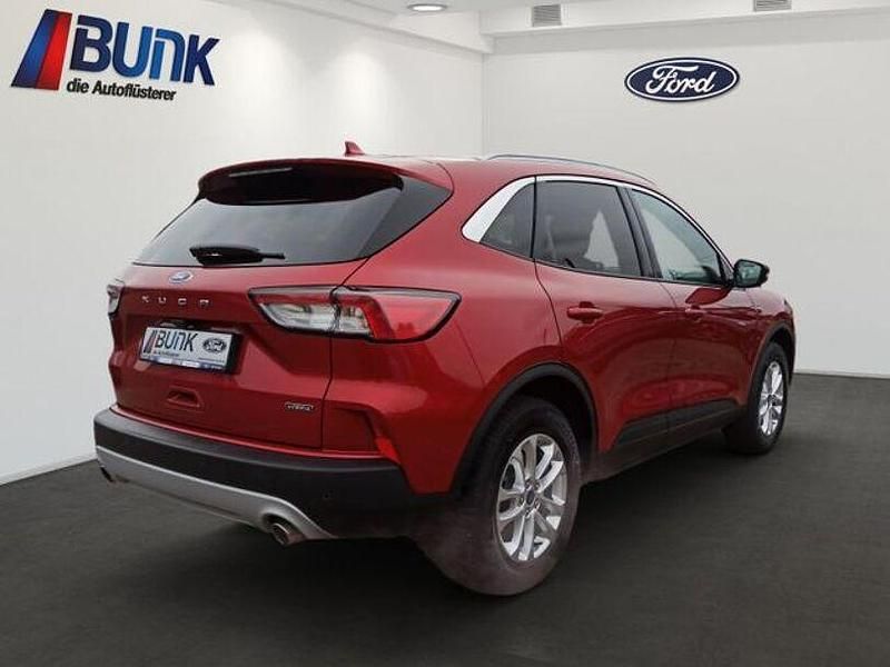 Gebraucht Ford Kuga Titanium 224 PS (164 kW) 2021 Lackierung metallic ""lucidrot SUV