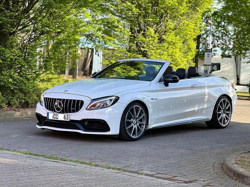 Weiß Gebraucht 2017 Mercedes C63 AMG AMG Cabrio | 44.999 € (Guter Preis) - Bild 1/4
