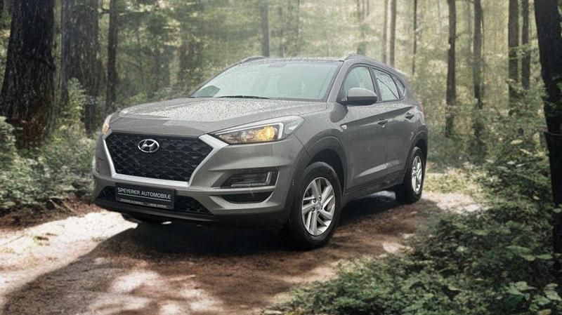 Gebraucht Hyundai Tucson Select 132 PS (97 kW) 2019 Grau SUV