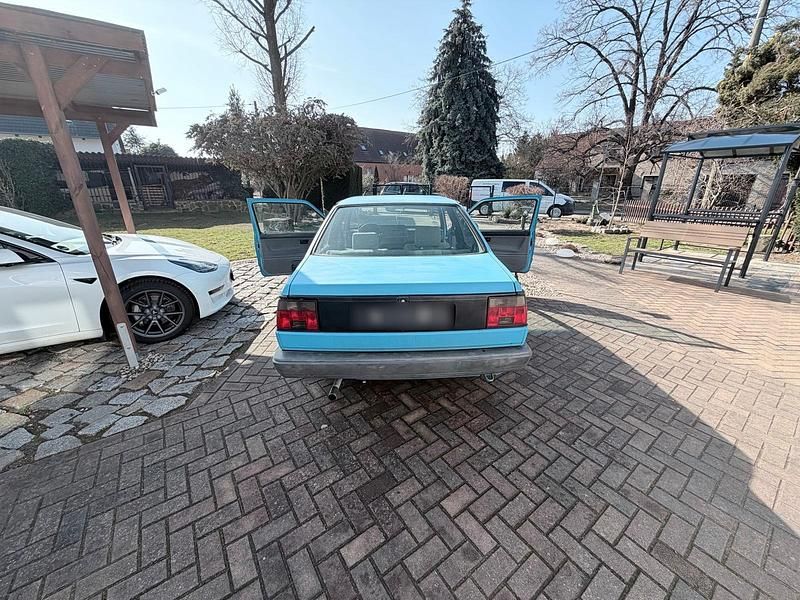 Gebraucht VW Jetta 69 PS (50 kW) 1991 Blau Limousine