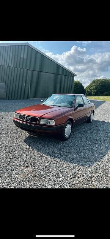 Rot Gebraucht 1994 Audi 80 Limousine | 2.300 € - Bild 1/4