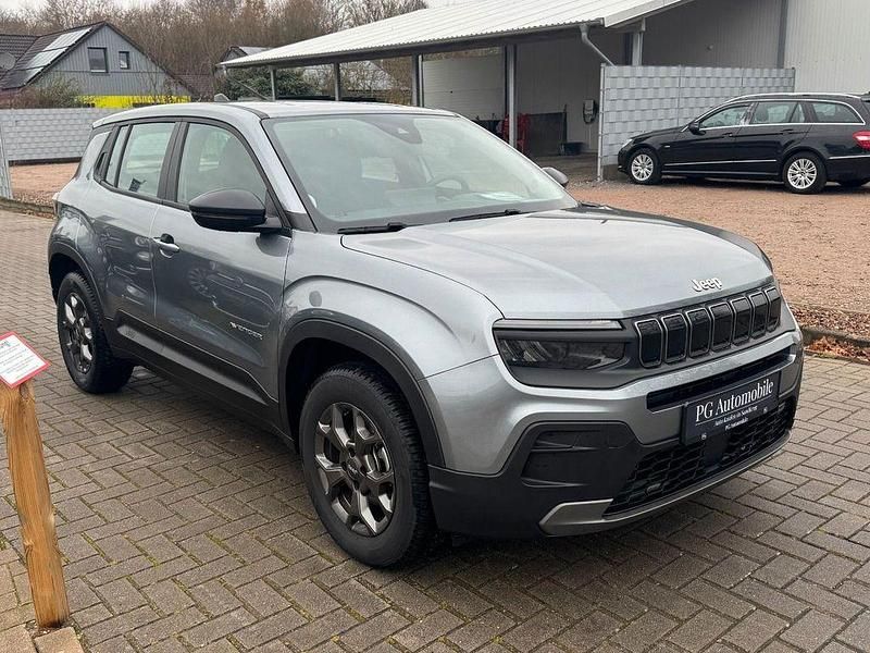 Gebraucht Jeep Avenger Longitude 101 PS (74 kW) 2024 Silber SUV