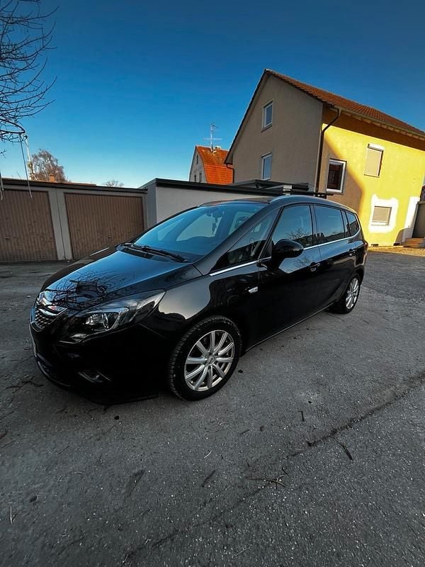 Gebraucht Opel Zafira 170 PS (125 kW) 2016 Schwarz Van / Kleinbus