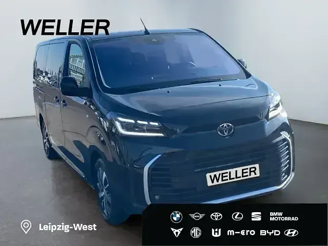 Gebraucht Toyota Proace Verso Team 177 PS (130 kW) 2024 Schwarz Kombi