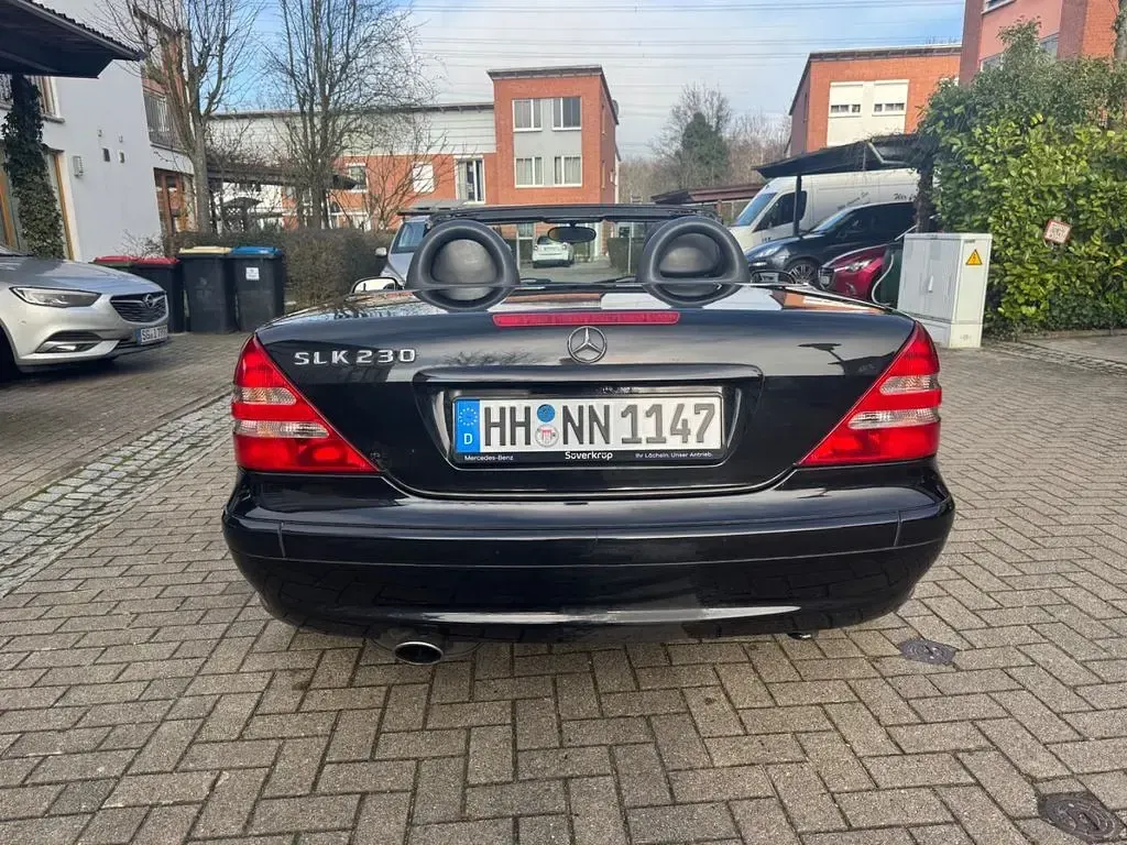 Gebraucht Mercedes SLK230 197 PS (144 kW) 2000 Schwarz Cabrio