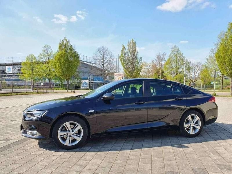 Schwarz Gebraucht 2019 Opel Insignia Country Tourer Edition Limousine | 12.800 € (Superpreis) - Bild 1/4