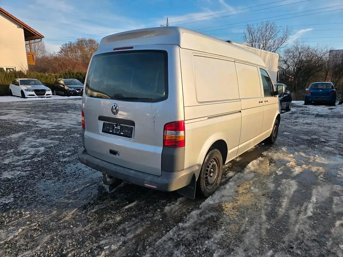 Używany VW Transporter 131 KM (96 kW) 2009 Srebrny Van
