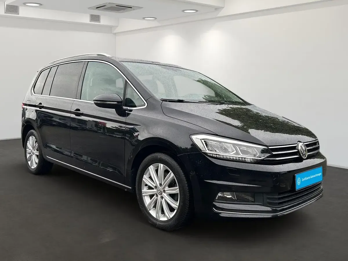 Gebraucht VW Touran Highline 150 PS (110 kW) 2018 Schwarz Van / Kleinbus